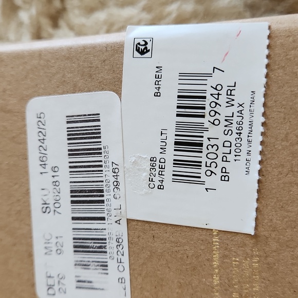 NWT IOB Coach Red Plaid Leather Wristlet Wallet β€οΈπ€ππ - Picture 16 of 16